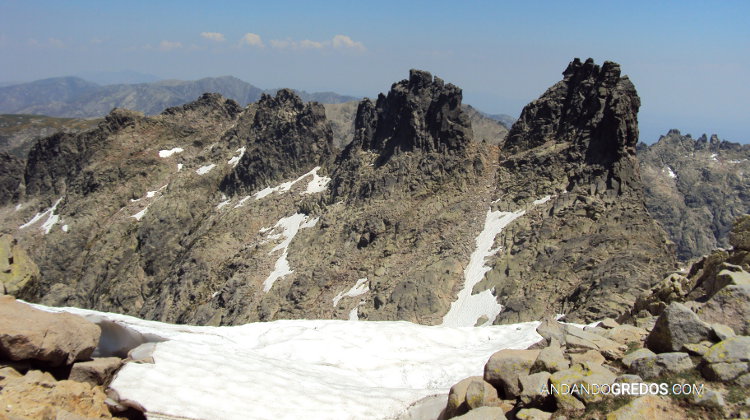 Ameal, Risco Moreno y Cerro de Los Huertos desde El Venteadero (Dcha. a Izqda)
