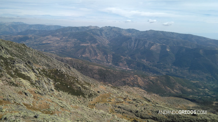 Vistas hacia el Jerte y la Sierra de Barco desde el Torreón